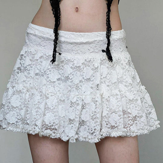 Sensual Lace Pleated Low Waist A-line Hem Mini Skirt