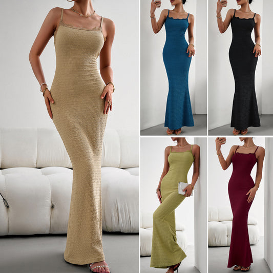 Sensual Style: Slim-Fit Autumn Sling Dress