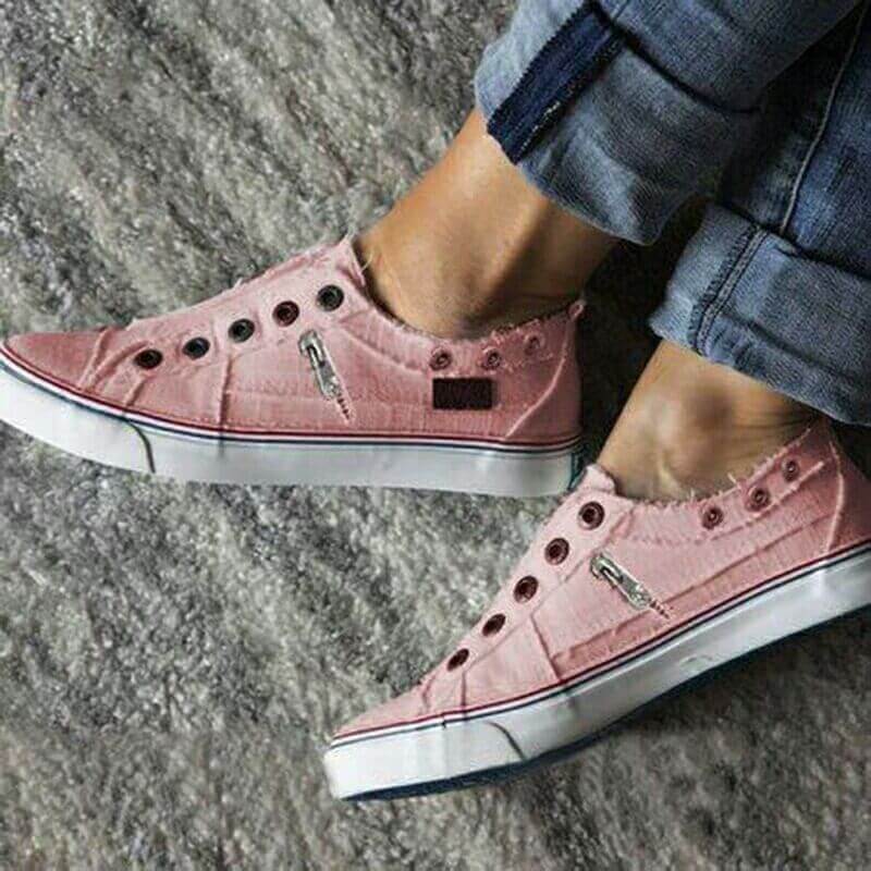Comfortable Slip On Round Toe Canvas Sneakers