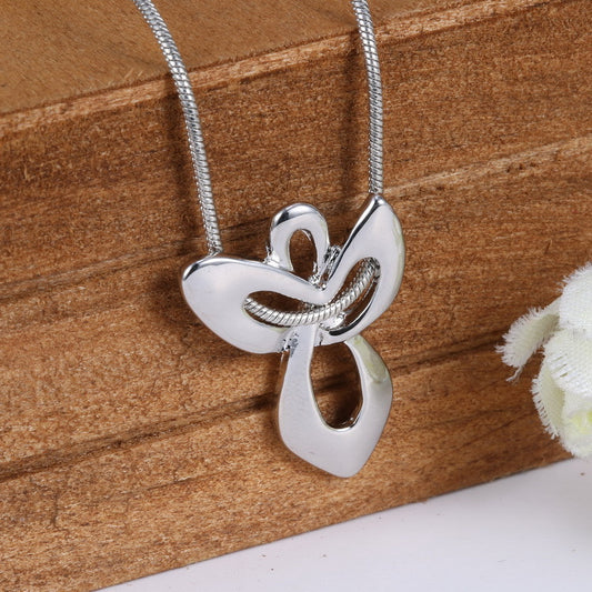 Europe Hot Sale Creative Butterfly Cross Pendant Necklace