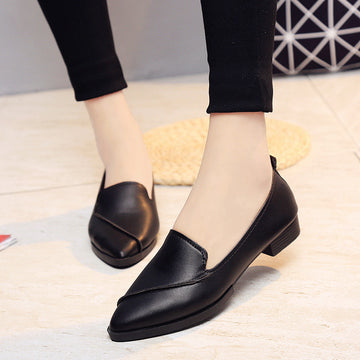 Color Block Pointed Toe Low Cut Flat Women Ankle Boots
