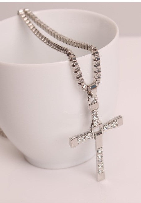 Clavicle chain Toledo same paragraph speed and passion Cross Necklace