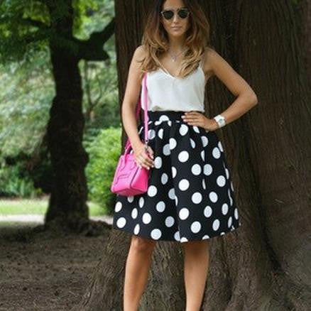 Black And White Dots Print A-line Middle Skirt